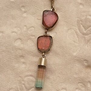 Custom made rare genuine watermelon tourmaline
Pendant$788